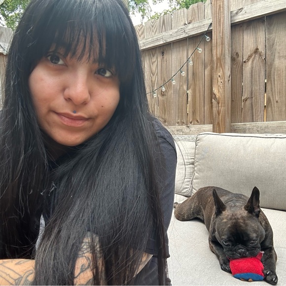 Hello🖤🎀 My name is Hazel! I am 25 and want to share a little bit about myself! - Picture 4 of 6